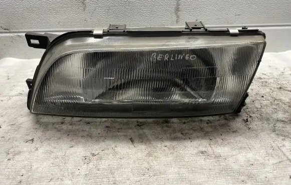 Nissan Almera N16 Rear/tail lights 203642B