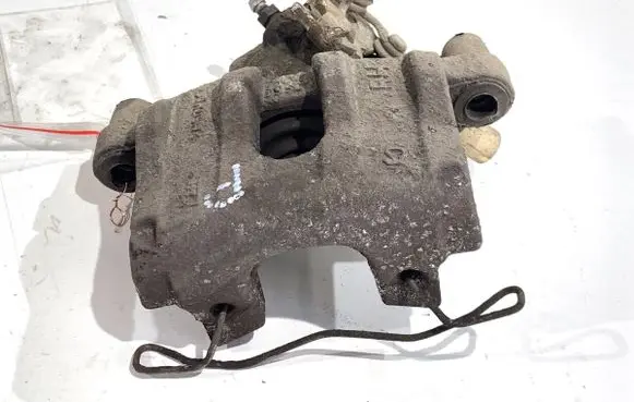 Ford Grand C-MAX Rear brake caliper 