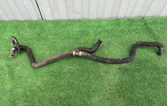 Audi A8 S8 D4 4H Heater radiator pipe/hose 4H1819674AN