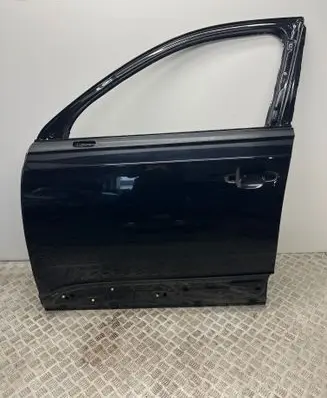 Audi Q7 4M Front door