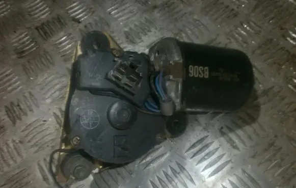 Mazda 323 Wiper motor 8491005461