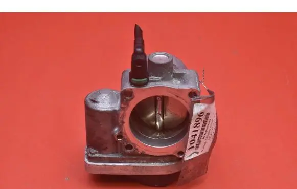 Renault Scenic II - Grand scenic II Throttle body valve 8200190230