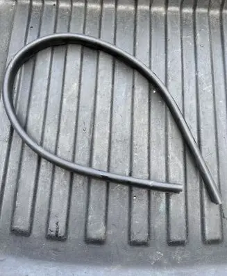 Audi A4 S4 B9 8W Engine compartment rubber 8W0823723A