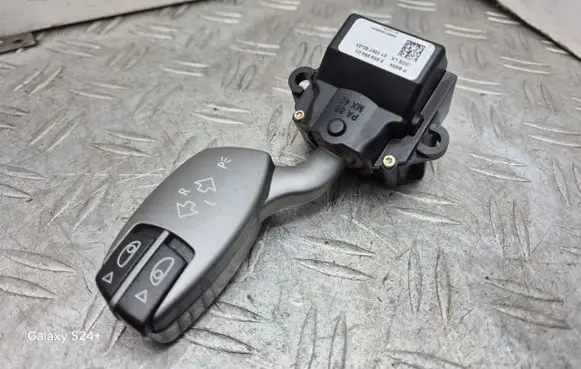 BMW 7 E65 E66 Indicator stalk 6959984