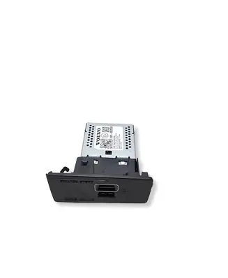 Volvo XC90 USB socket connector 31407038