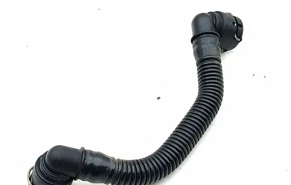 Chevrolet Trax Breather hose/pipe 
