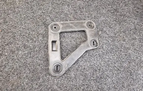 Land Rover Discovery 5 Front bumper mounting bracket HY3M17K947D