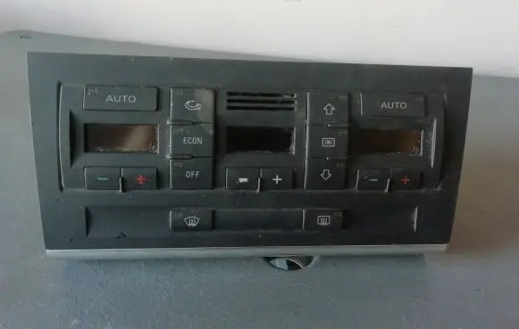 Audi A4 S4 B6 8E 8H Climate control unit 8E0820043H