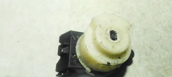 Mitsubishi Colt Ignition lock contact 
