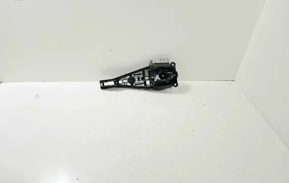 Front door exterior handle/bracket
