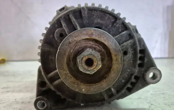 Audi A6 S6 C5 4B Generator/alternator 078903015F 0123510061