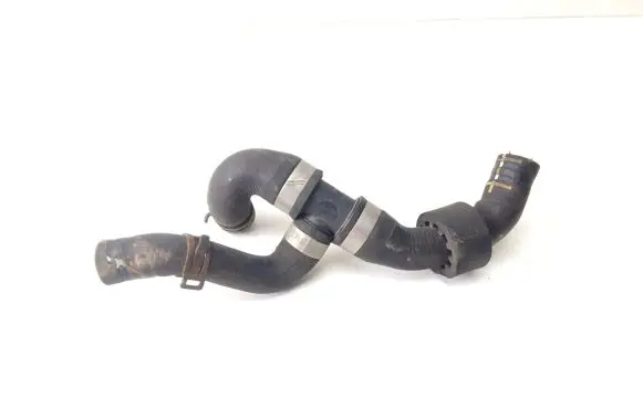 Volkswagen Golf VII Engine coolant pipe/hose 04L122073B