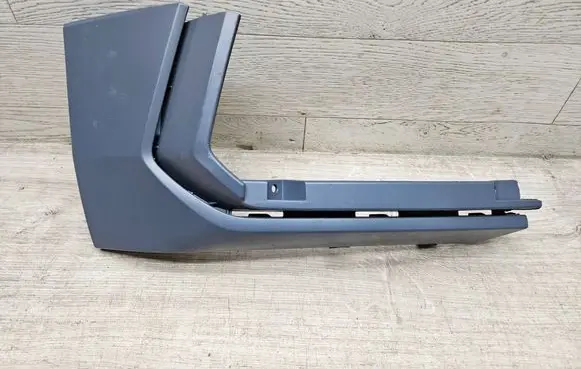 Volkswagen Tiguan Front bumper corner part panel trim 5NN853212C