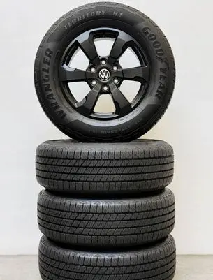 R18 alloy rim