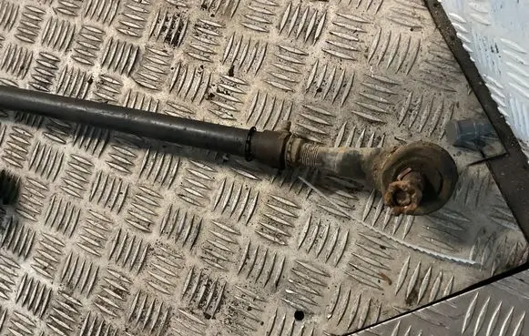 Jeep Cherokee XJ Front axle beam 
