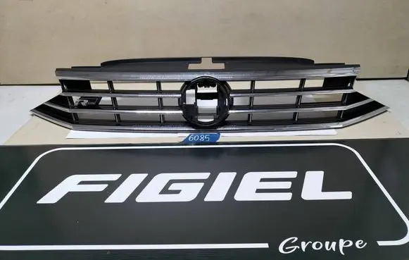 Volkswagen PASSAT B8 Front bumper upper radiator grill 3G0853651CB