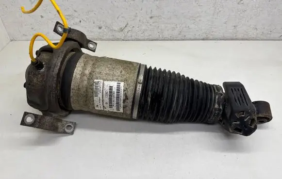Audi Q7 4L Shock absorber/damper/air suspension 7L8616020A