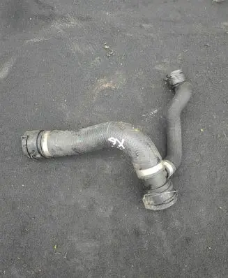 BMW X6 E71 Engine coolant pipe/hose 7576357