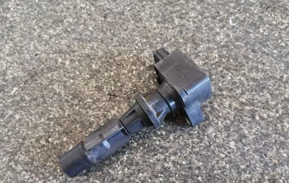 Mazda 3 II High voltage ignition coil 0997001062 6M8G12A366
