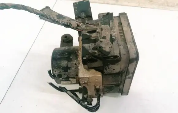 Ford Focus ABS Pump 8M512C405EA 10.0960-0141.3