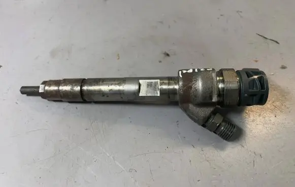BMW 1 F20 F21 Fuel injector 8515060 13538515060