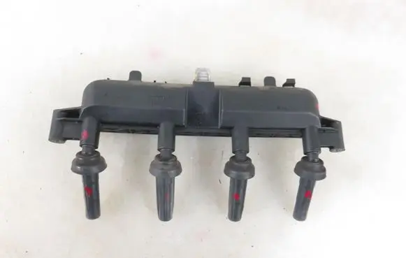 Peugeot 206 High voltage ignition coil BBC22NDT 9635864880