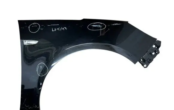 Opel Zafira C Fender
