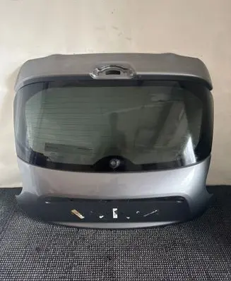 Nissan Juke I F15 Tailgate/trunk/boot lid KAD
