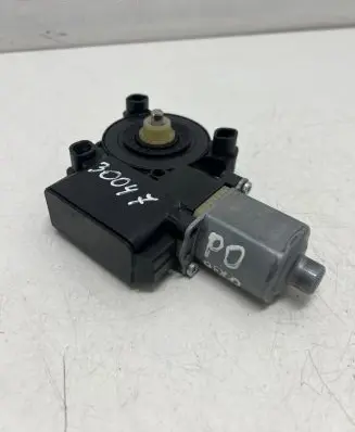 Volkswagen Polo V 6R Front door window regulator motor 6R0959802AD