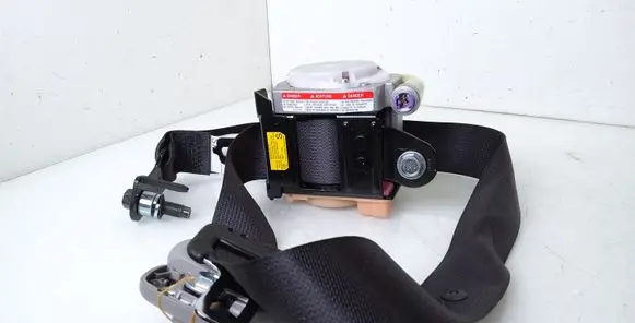 Subaru Impreza II Front seatbelt TKAB2ES111 E40432050