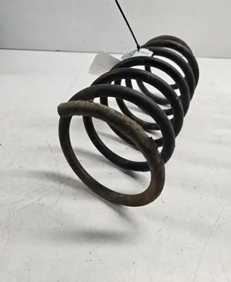 Volkswagen Golf III Front coil spring