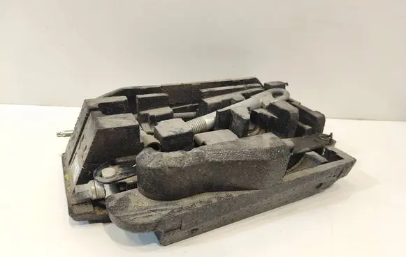 Renault Master III Tool set 8200729741 8100305
