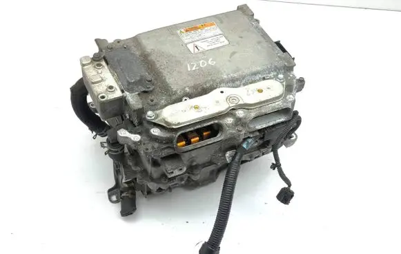Lexus IS III XE30 Voltage converter inverter G920030132 2321001240 2252101
