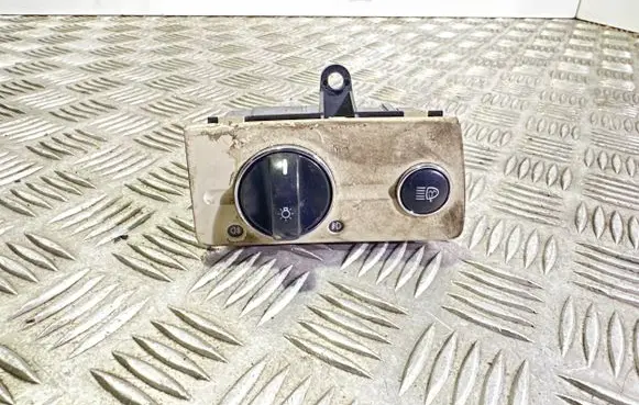 Mercedes-Benz E W211 Light switch 2115450104