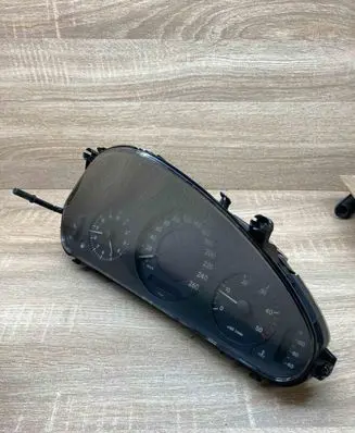 Mercedes-Benz E W211 Speedometer (instrument cluster) A2115407211 110080004