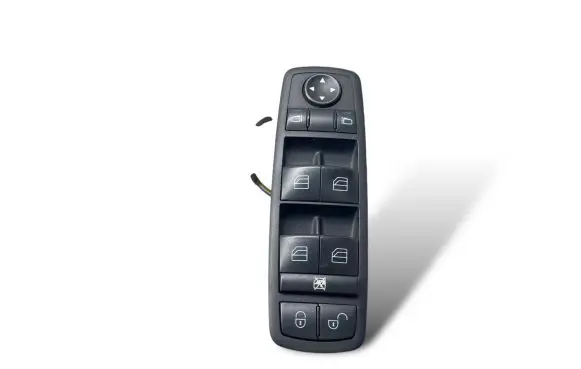 Mercedes-Benz A W169 Electric window control switch A1698206610 03728260 A1698200010
