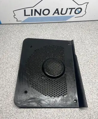 BMW 5 E60 E61 Subwoofer grill/trim 6919360