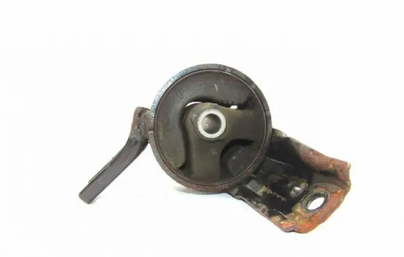 Mitsubishi Lancer X Engine mount bracket