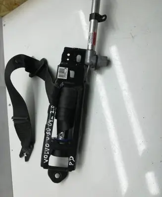 Volvo V50 Front seatbelt 30615571 3039744428