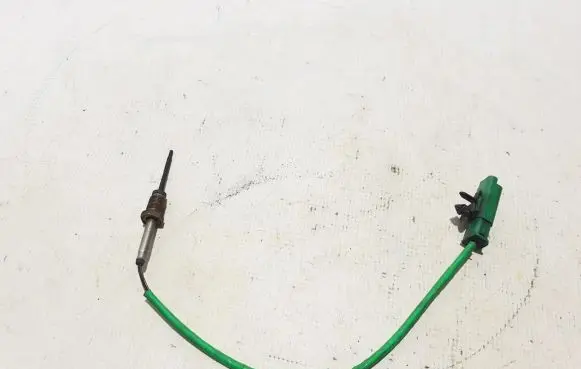 Land Rover Range Rover L405 Exhaust gas temperature sensor FPLA12B591BB