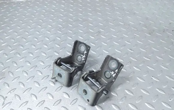 Citroen C4 III e-C4 Front door hinge set 1608322580 1608322780