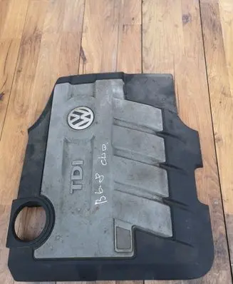 Volkswagen PASSAT B6 Engine cover (trim) 03L103925
