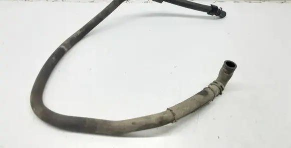 Audi Q7 4L Engine coolant pipe/hose