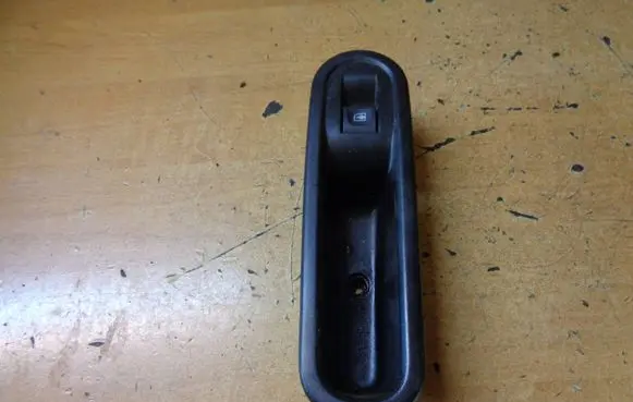 Renault Twingo III Electric window control switch 809803714R 158072940