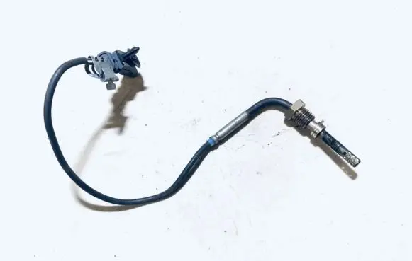Volvo XC60 Exhaust gas temperature sensor 31430937 1625193905113