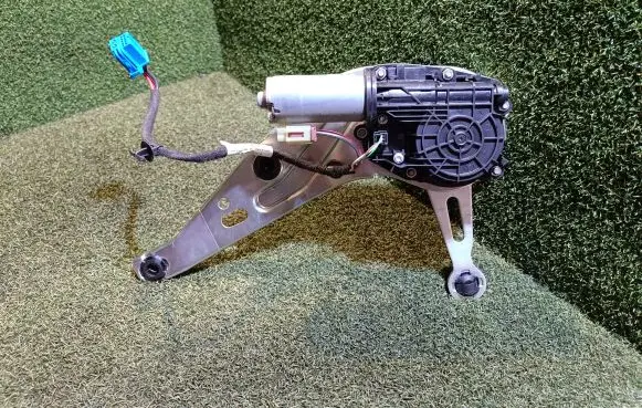 Tailgate/trunk/boot lift motor