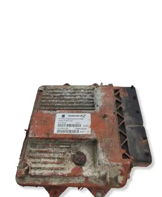 Opel Corsa D Engine control unit/module 55568383 7160023400 6YT43T91