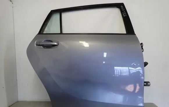 Toyota Verso Rear door 