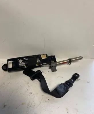 Volvo V50 Front seatbelt 6841783