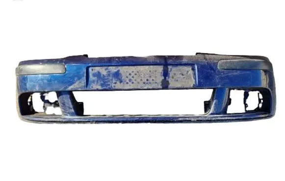 Volkswagen Golf V Front bumper 1K0807217M